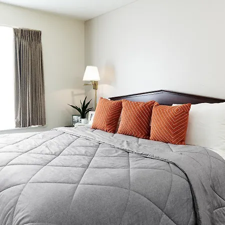 Intown Suites Extended Stay High Point Nc-3