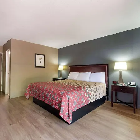 Econo Lodge High Point - Archdale-3