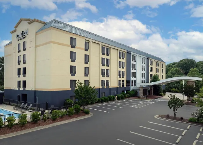 Fairfield By Marriott Inn And Suites Winston-Salem Hanes Mall